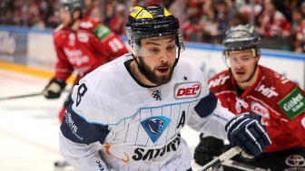 Thomas Oppenheimer und seine Panther treten am Sonntag in Iserlohn an. Foto: Stefan Bösl / kbumm.de Thomas Oppenheimer und seine Panther treten am Sonntag in Iserlohn an. Foto: Stefan Bösl / kbumm.de