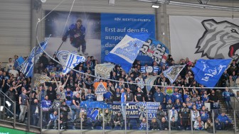 Welche Verkehrsmittel nutzen die Panther-Fans, um den ERC überall in der Bundesrepublik zu unterstützen?
Foto: Johannes Traub/JT-Presse.de