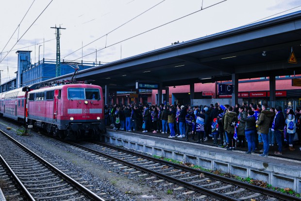 Am 30.11. rollt der Fanzug der DB Regio Bayern zum Auswärtsspiel nach Nürnberg.
Foto: Johannes Traub | JT-Presse.de