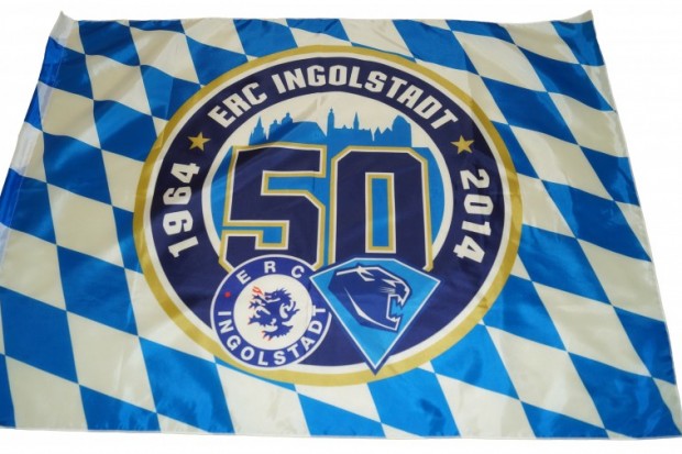 Ab heute am FanShop in der Arena: Die Fahne zum Jubiläum!