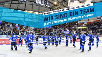 WIR SIND EIN TEAM - Ihre Grüße und guten Wünsche an das Team...
Foto: st-foto.de WIR SIND EIN TEAM - Ihre Grüße und guten Wünsche an das Team...
Foto: st-foto.de