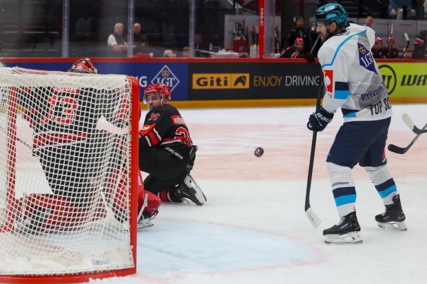 Austen Keating und die Panther gewannen auch in Lausanne.
Foto: Logan Romanens