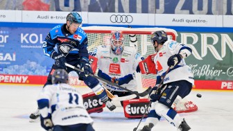 Daniel Schmölz und die Panther treffen auf Iserlohn.
Foto: Johannes Traub/JT-Presse.de Daniel Schmölz und die Panther treffen auf Iserlohn.
Foto: Johannes Traub/JT-Presse.de