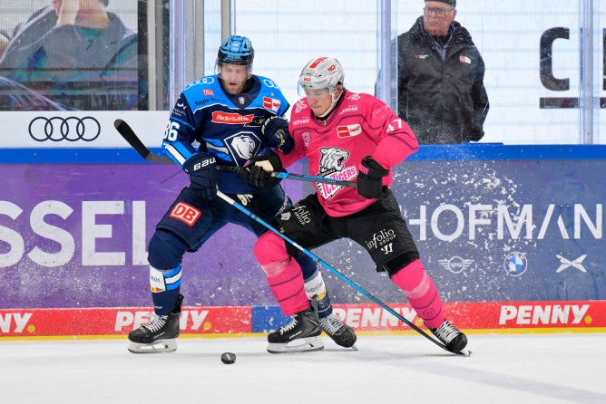Daniel Pietta und der ERC treffen am Sonntag zuhause auf Nürnberg.
Foto: Johannes Traub/JT-Presse.de