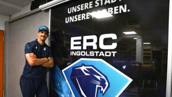 Nathan Burns wird ein Panther.
Nathan Burns wird ein Panther.