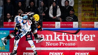 Philipp Preto und der ERC wollen sich in Frankfurt durchsetzen.
Foto: DEL-Photosharing