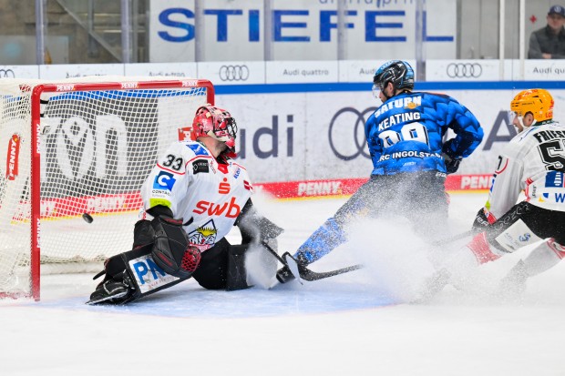 Austen Keating traf zum wichtigen 2:1 für den ERC.
Foto: Johannes Traub/JT-Presse.de