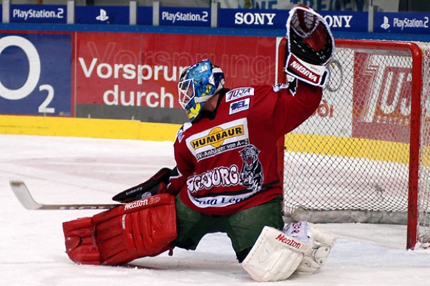 Magnus Eriksson mit einem "Big Save"
