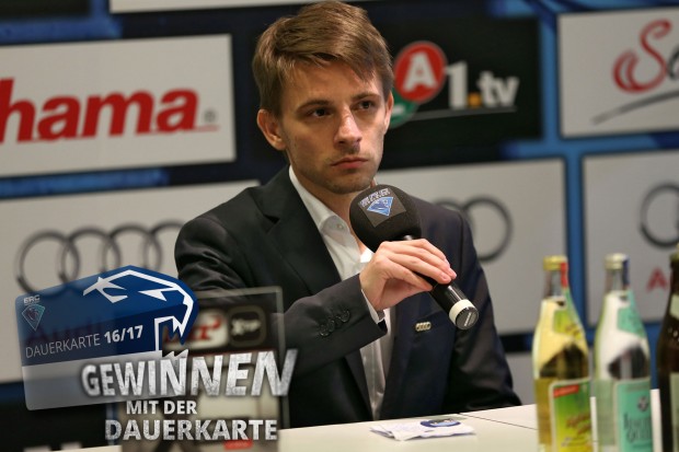 Erlebe ein Heimspiel mit dem ERC-Pressesprecher. Besuche mit ihm den Radio-Moderator Hans Fischer, sei bei den Interviews mit den Spielern und der Pressekonferenz nach dem Spiel dabei.